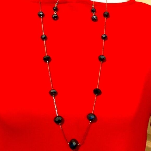 Vintage Necklace Earring Set  - Picture 1 of 3